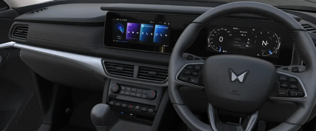 XEV 7e interior